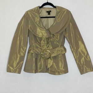 Beautiful vintage belted shirt